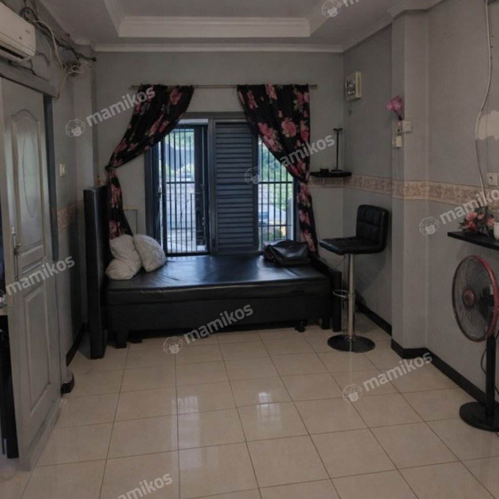 Rumah Sertifikat SHM 15 Kamar Tidur 8 Kamar Mandi Gudang Peluru Jakarta Selatan - Photo 5