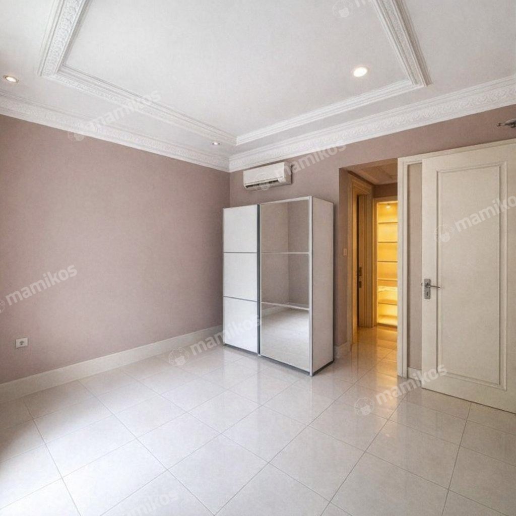Rumah Sertifikat SHM 4 Kamar Tidur 5 Kamar Mandi Tebet Jakarta Selatan - Photo 2