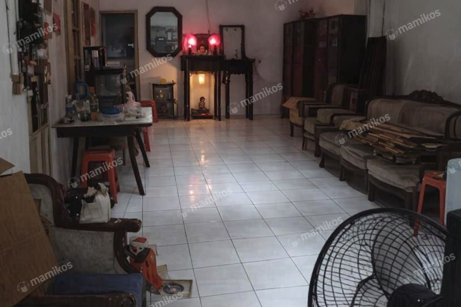 Rumah Sertifikat HGB 2 Kamar Tidur 1 Kamar Mandi Tamansari Jakarta Barat
