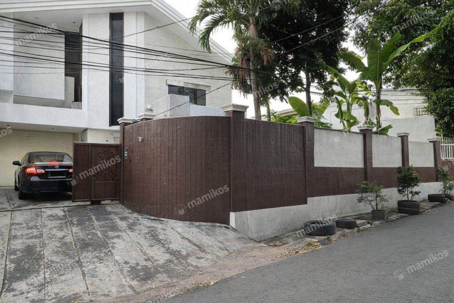 Rumah Sertifikat SHM 4 Kamar Tidur 4 Kamar Mandi Bangka Jakarta Selatan