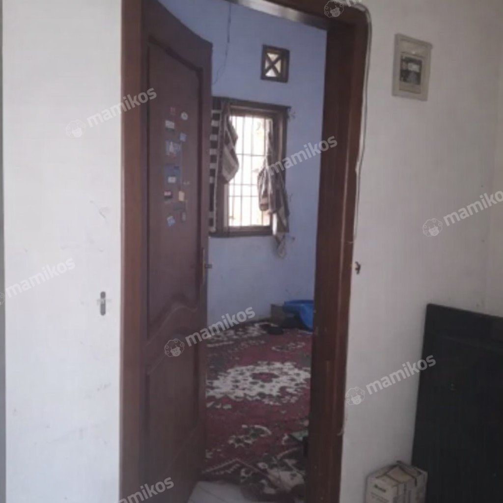 Rumah Sertifikat SHM 3 Kamar Tidur 3 Kamar Mandi Duren Sawit Jakarta Timur - Photo 3