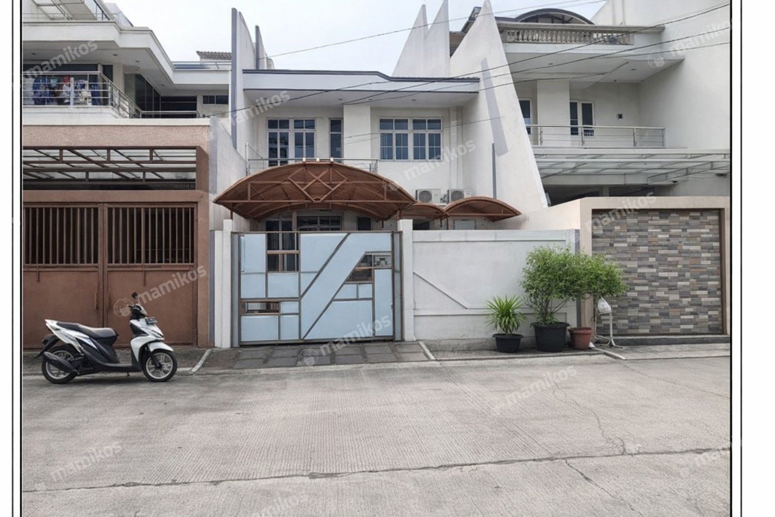 Rumah Sertifikat SHM 4 Kamar Tidur 3 Kamar Mandi Duri Kepa Jakarta Barat
