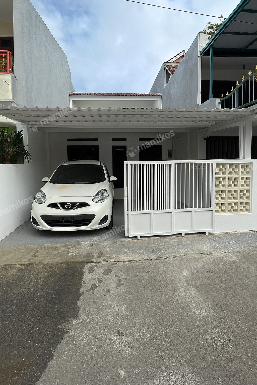 Rumah Sertifikat SHM 4 Kamar Tidur 3 Kamar Mandi Duren Sawit Jakarta Timur - Photo 2