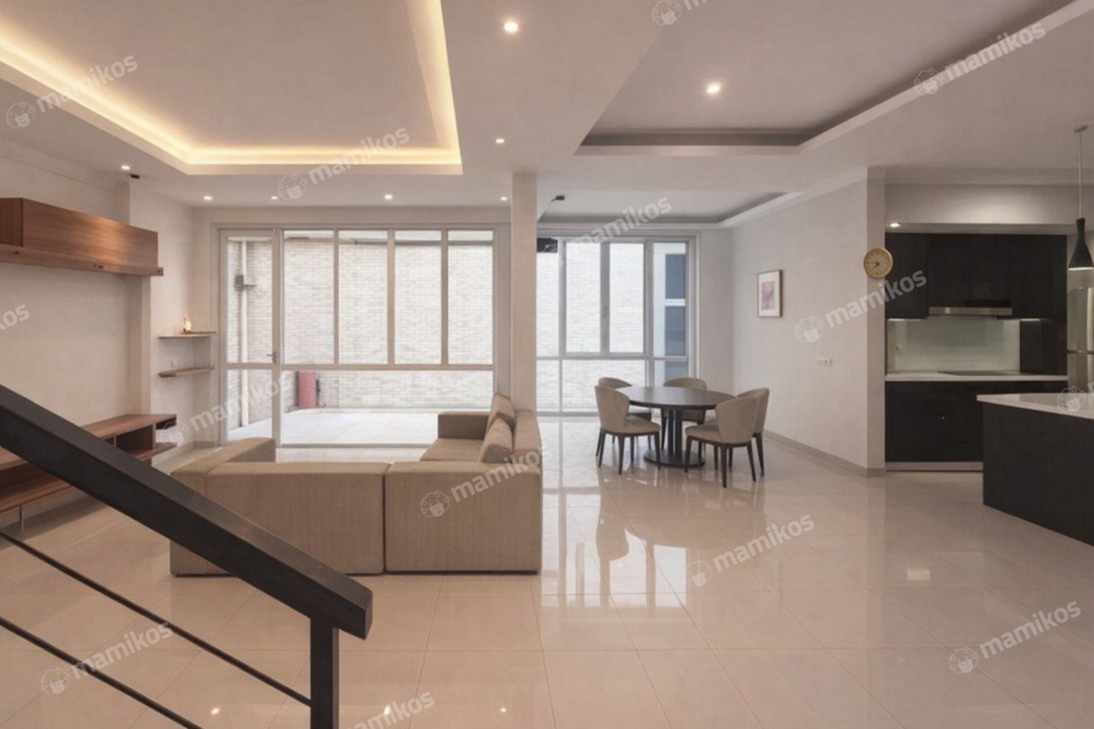 Rumah Sertifikat SHM 5 Kamar Tidur 5 Kamar Mandi Kelapa Gading Jakarta Utara