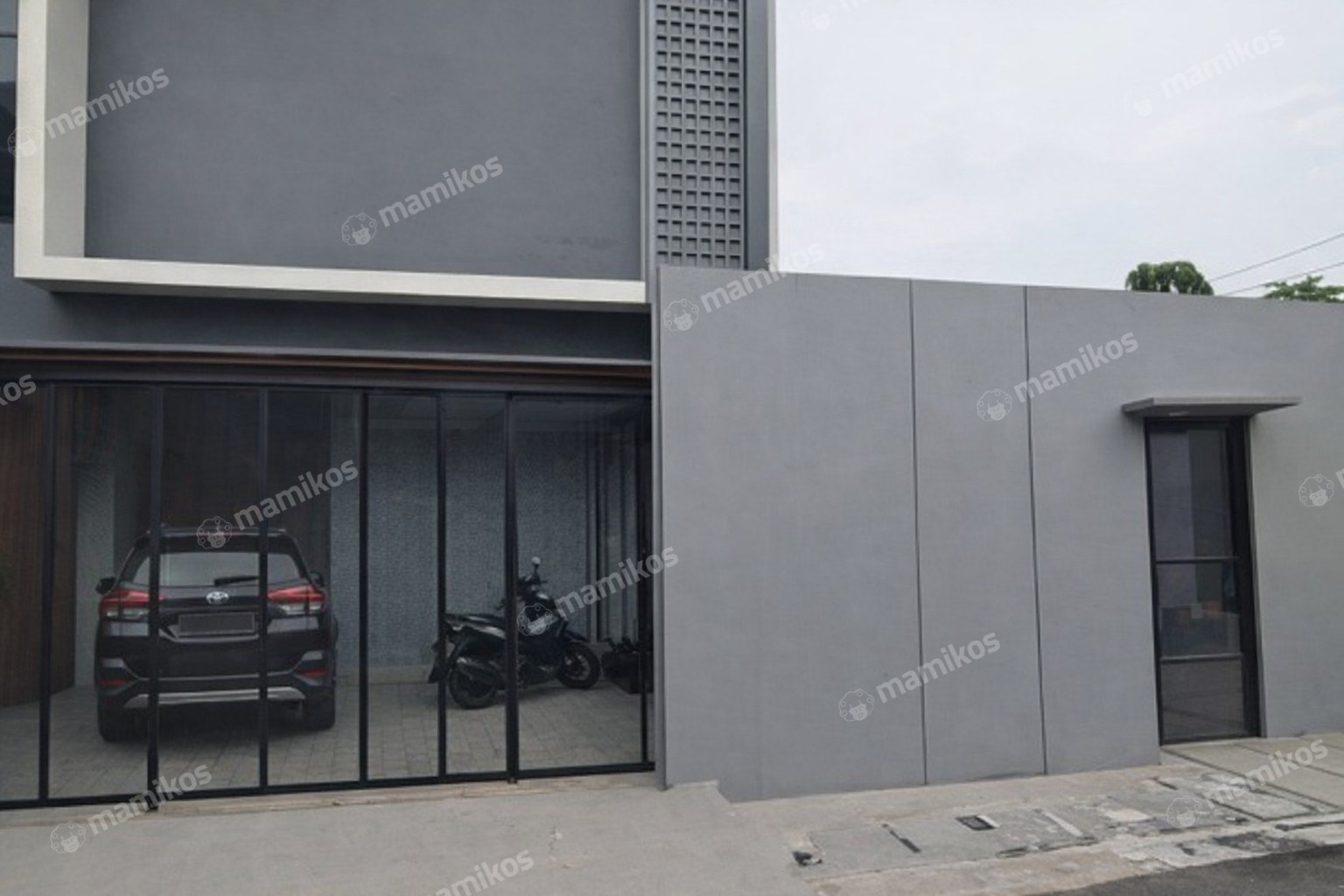 Rumah 5KT 5KM Joglo Jakarta Barat