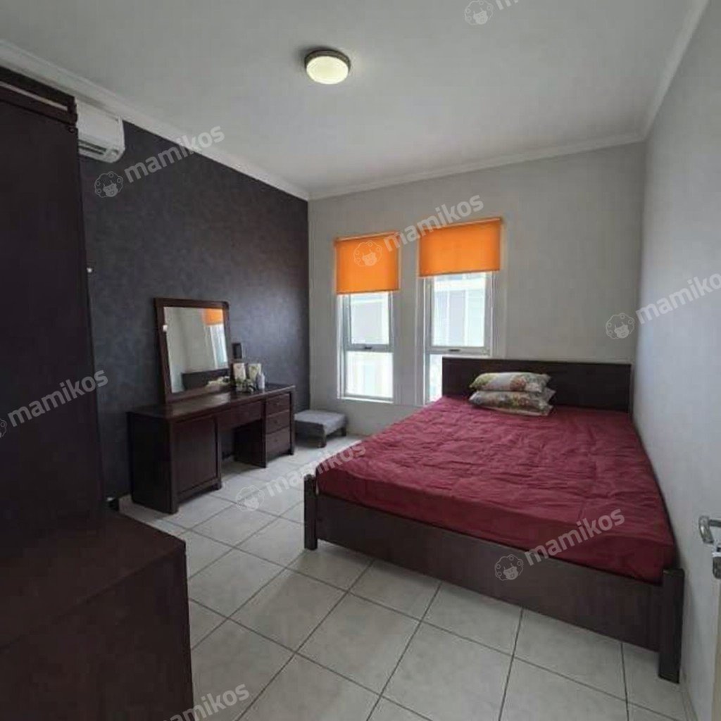 Rumah Sertifikat SHM 4 Kamar Tidur 4 Kamar Mandi Kota Wisata Jakarta Timur - Photo 2