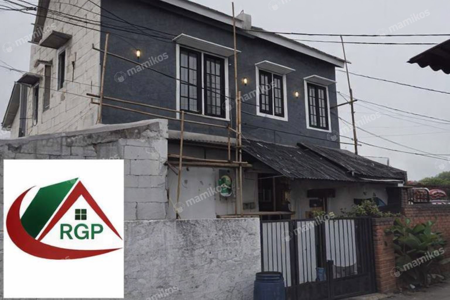 Rumah Sertifikat SHM 4 Kamar Tidur 4 Kamar Mandi Cibubur Jakarta Timur