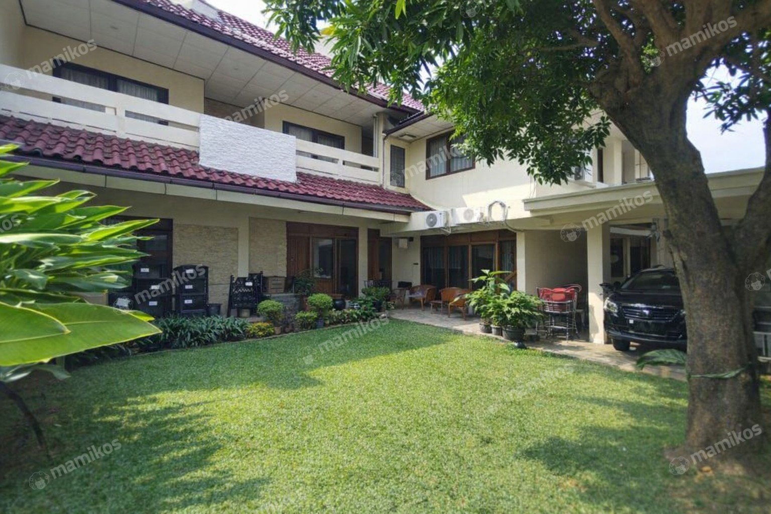 Rumah Sertifikat SHM 9 Kamar Tidur 9 Kamar Mandi Kebayoran Baru Jakarta Selatan
