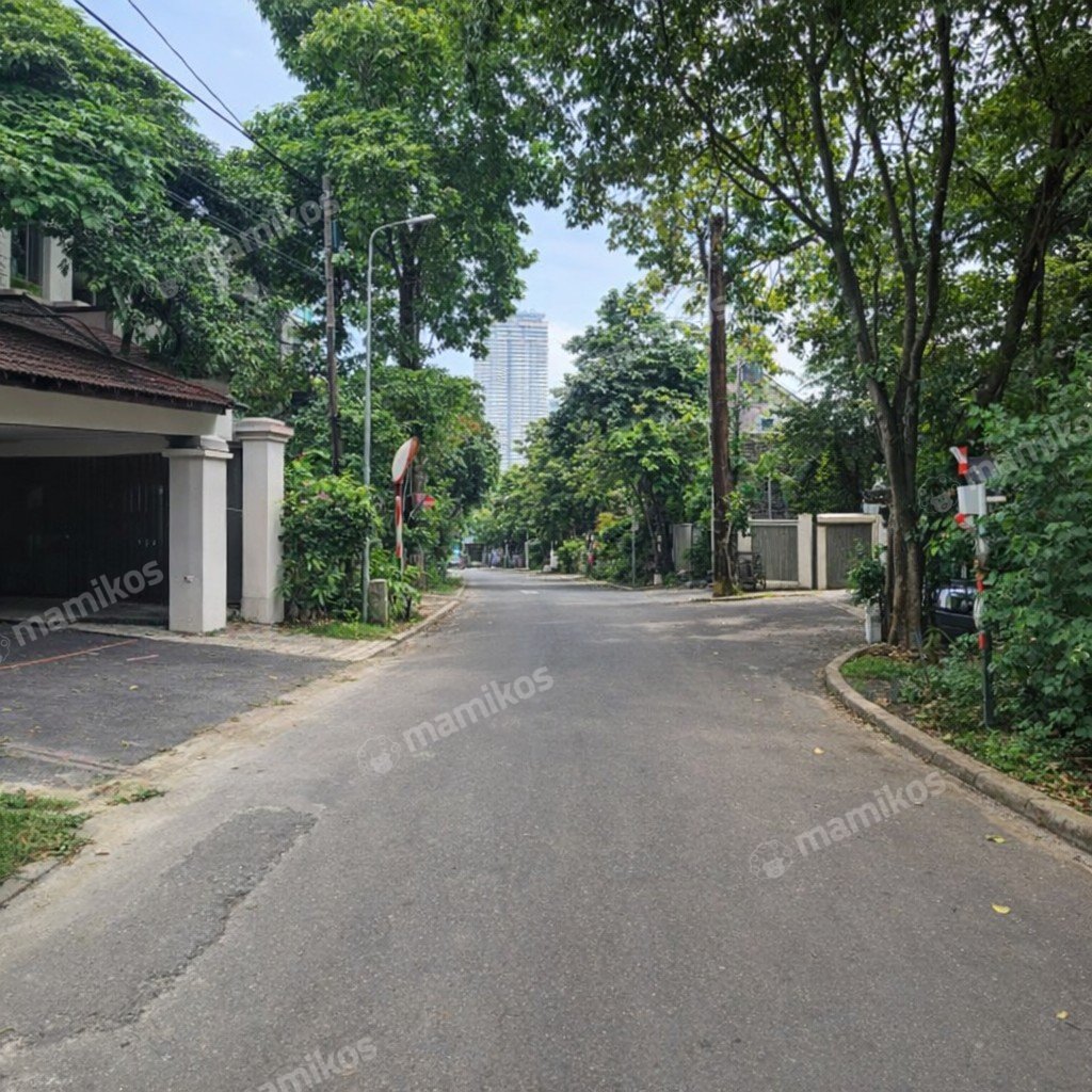 Rumah Sertifikat SHM 3 Kamar Tidur 3 Kamar Mandi Kuningan Jakarta Selatan - Photo 5