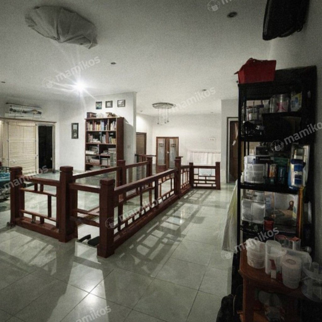 Rumah Sertifikat SHM 7 Kamar Tidur 5 Kamar Mandi Duren Sawit Jakarta Timur - Photo 5