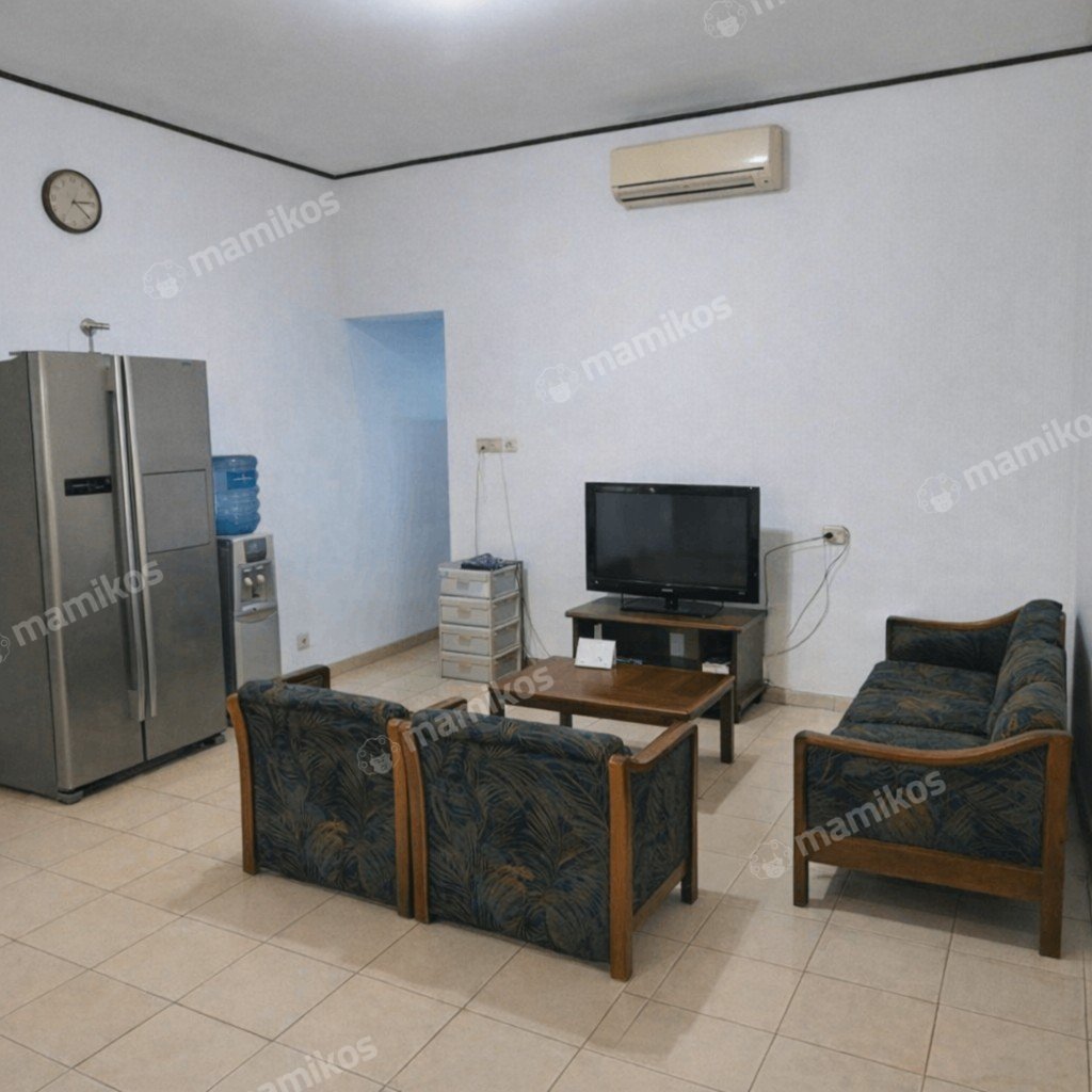 Rumah Sertifikat SHM 3 Kamar Tidur 2 Kamar Mandi Jatinegara Jakarta Timur - Photo 2