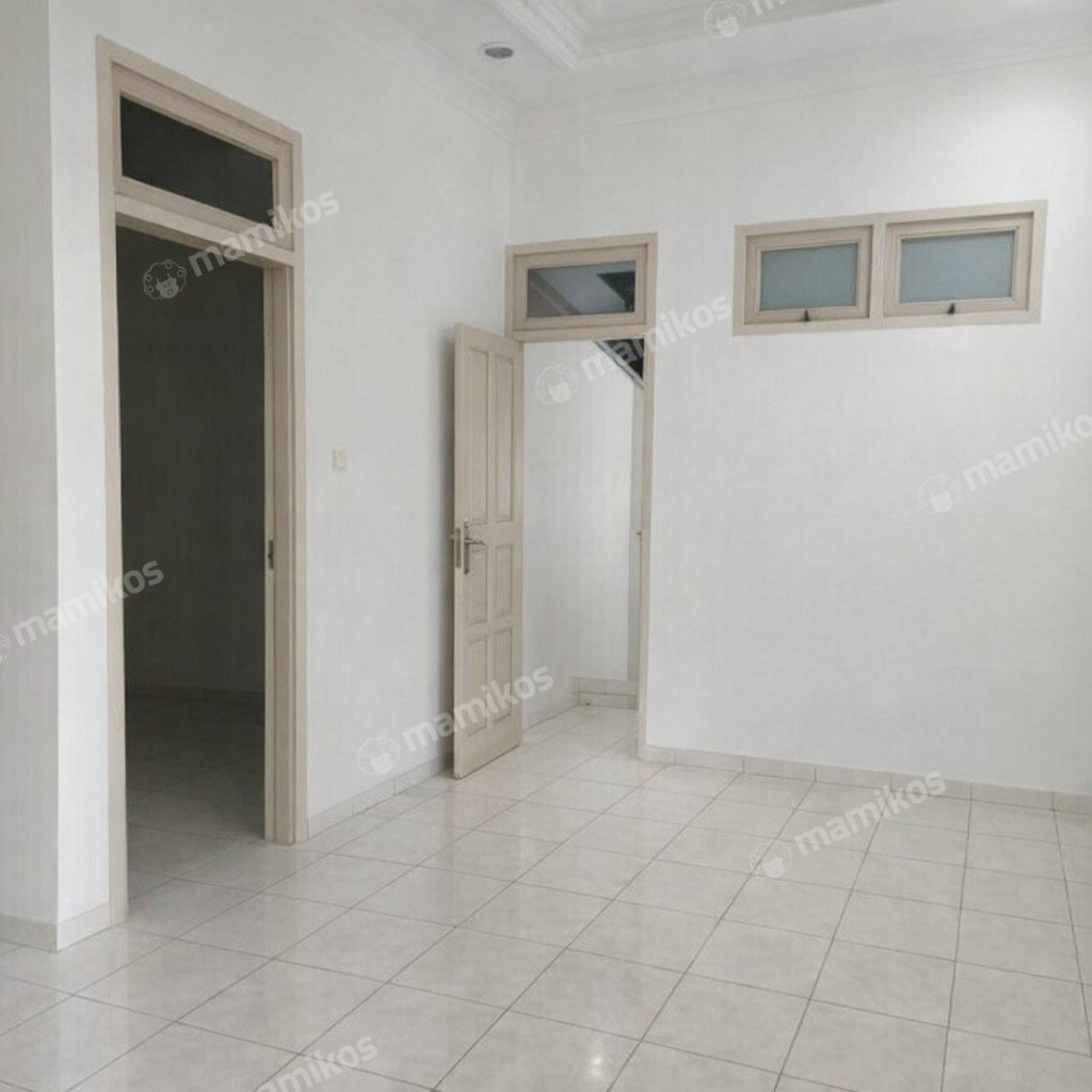 Rumah Sertifikat SHM 3 Kamar Tidur 2 Kamar Mandi Citra Garden Jakarta Barat - Photo 2