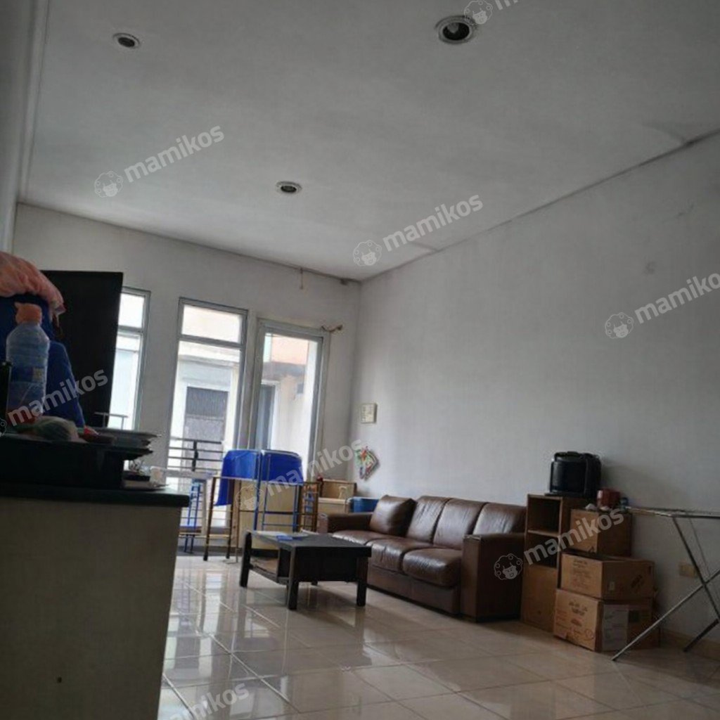 Rumah Sertifikat SHM 10 Kamar Tidur 5 Kamar Mandi Kedoya Jakarta Barat - Photo 2