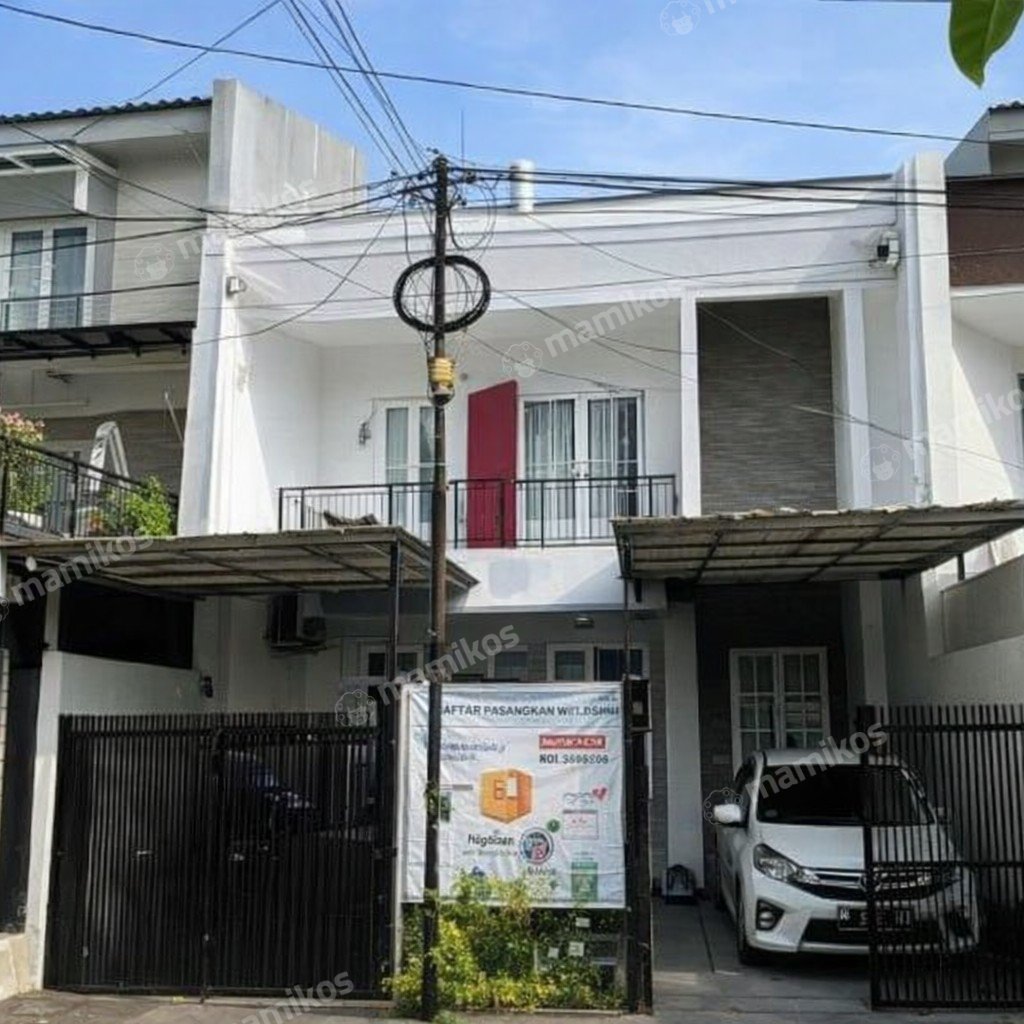 Rumah Sertifikat SHM 3 Kamar Tidur 3 Kamar Mandi Green garden Jakarta Barat