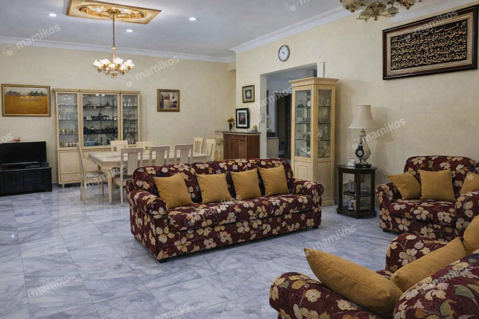 Rumah Sertifikat SHM 3 Kamar Tidur 3 Kamar Mandi Pondok Indah Jakarta Selatan - Photo 2