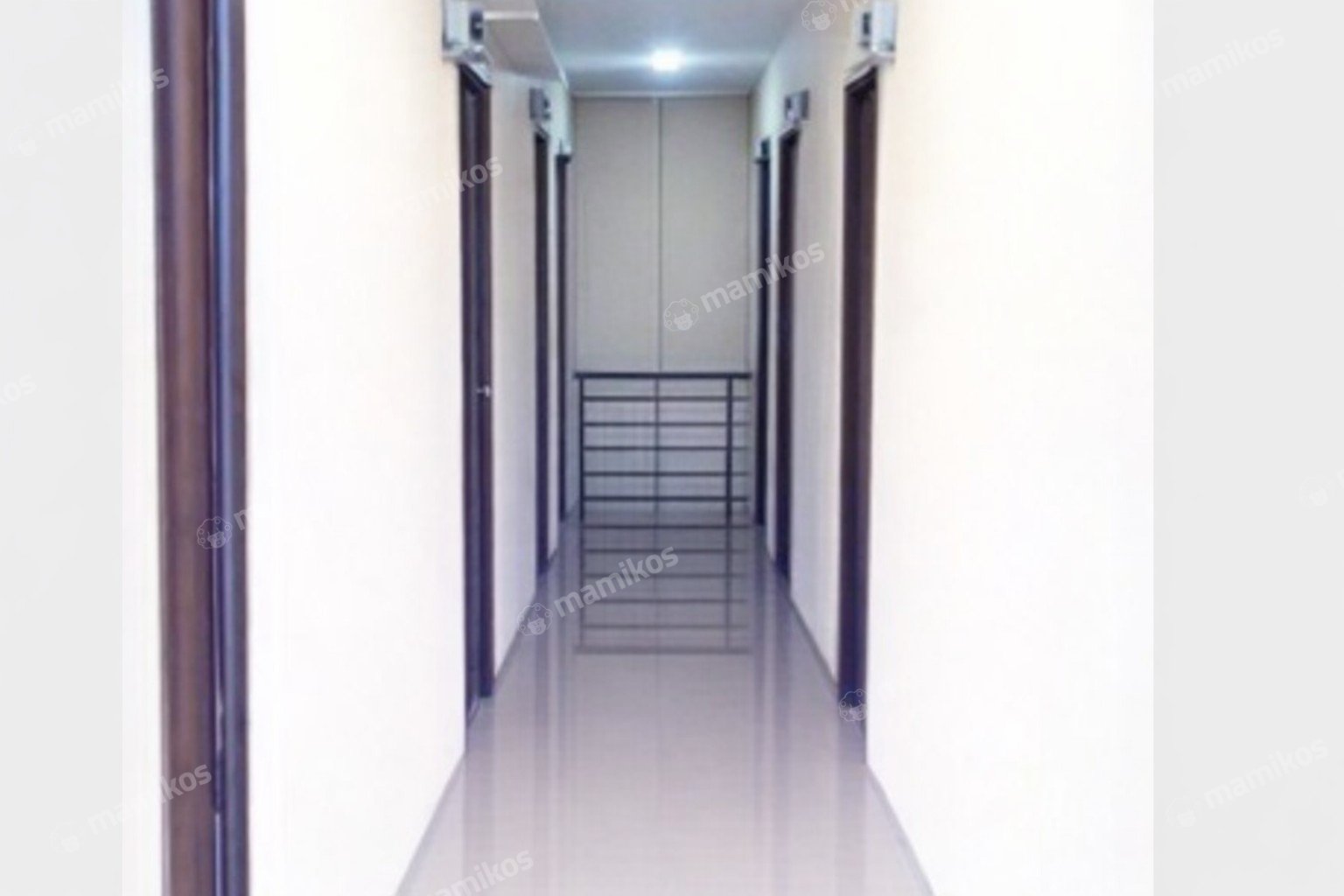 Rumah Sertifikat SHM 60 Kamar Tidur 60 Kamar Mandi Tomang Jakarta Barat - Photo 2