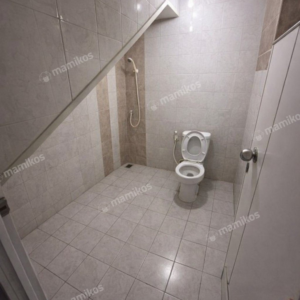 Rumah Sertifikat SHM 3 Kamar Tidur 2 Kamar Mandi Duta Garden Jakarta Barat - Photo 2