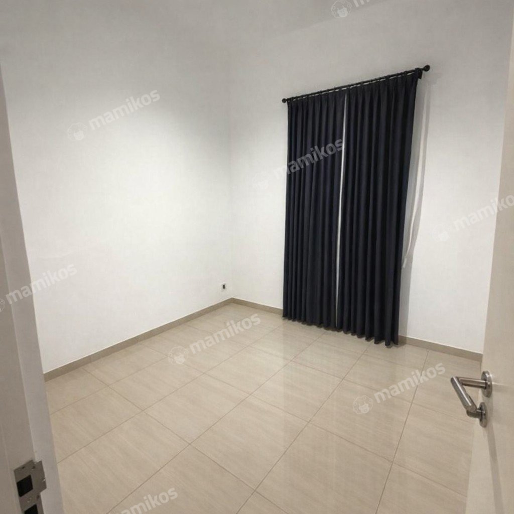 Rumah Sertifikat SHM 3 Kamar Tidur 2 Kamar Mandi Duta Garden Jakarta Barat - Photo 4