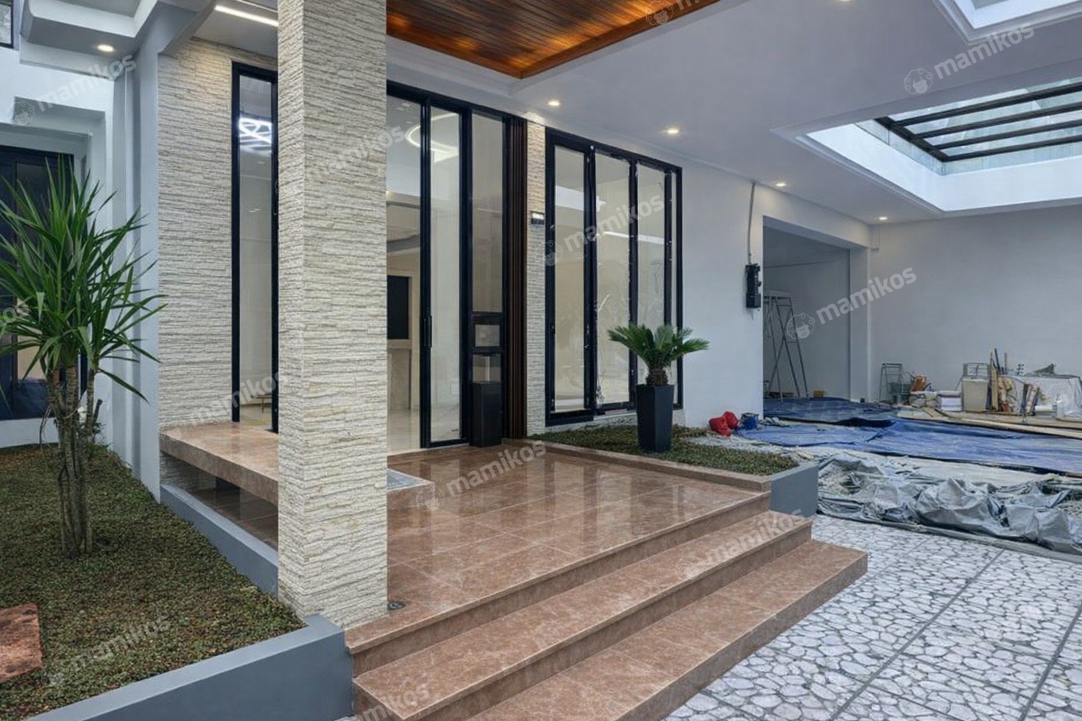 Rumah Sertifikat SHM 5 Kamar Tidur 5 Kamar Mandi Kebayoran Baru Jakarta Selatan