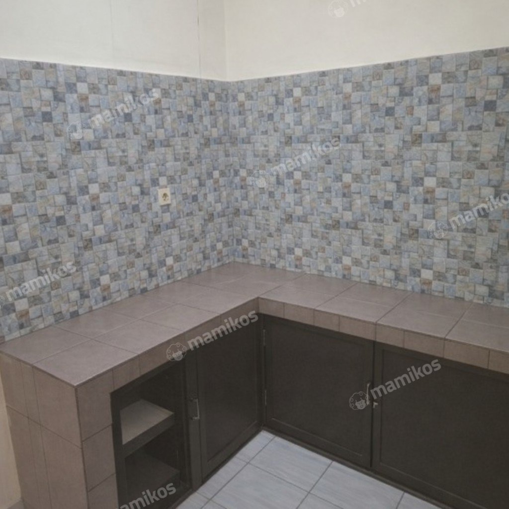 Rumah Sertifikat SHM 3 Kamar Tidur 3 Kamar Mandi Kapuk Kamal Jakarta Barat - Photo 2