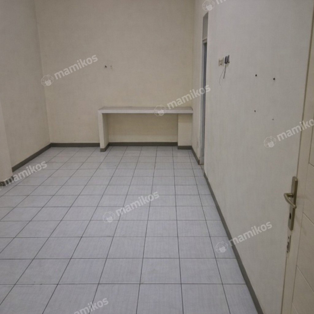 Rumah Sertifikat SHM 3 Kamar Tidur 3 Kamar Mandi Kapuk Kamal Jakarta Barat - Photo 4
