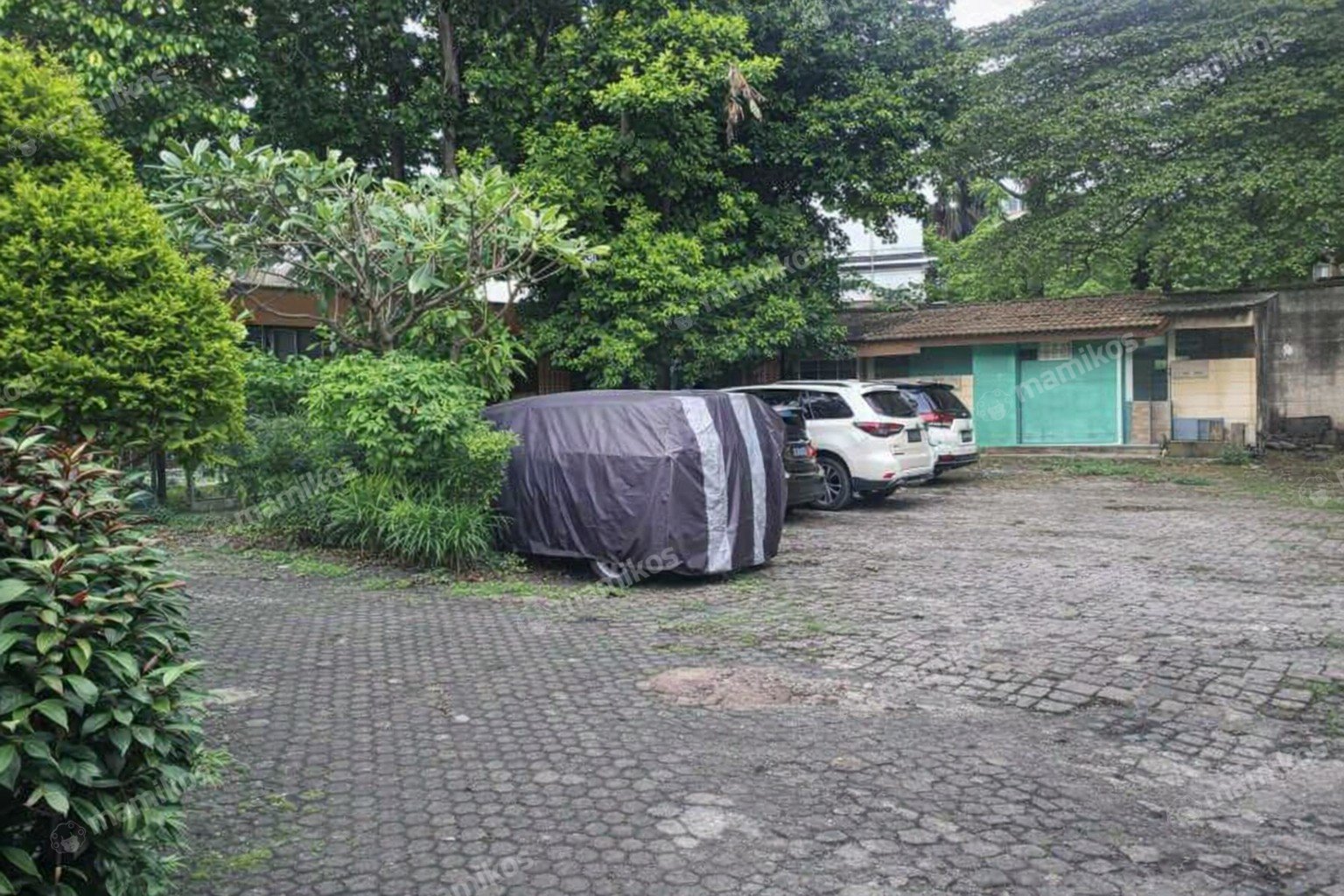 Rumah Sertifikat SHM 7 Kamar Tidur 4 Kamar Mandi Cilandak Jakarta Selatan