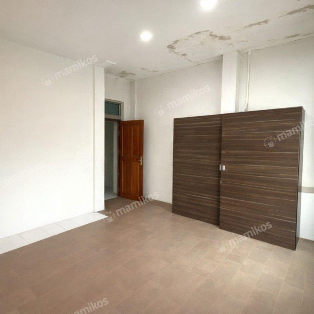 Rumah Sertifikat SHM 2 Kamar Tidur 2 Kamar Mandi Kalideres Jakarta Barat - Photo 5