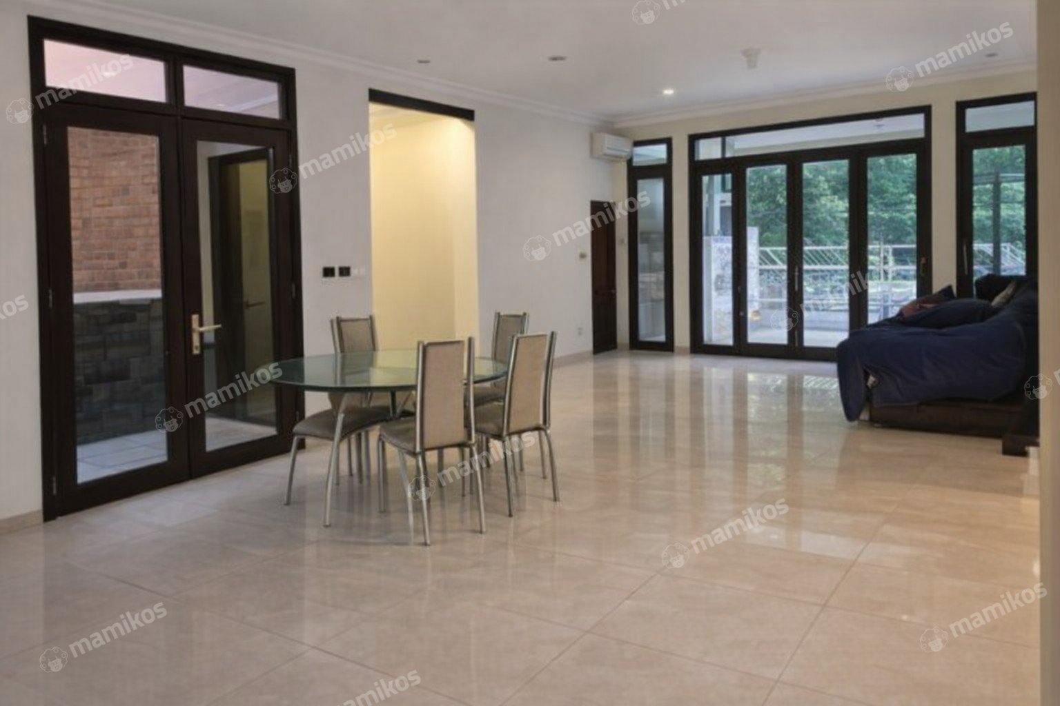 Rumah Sertifikat SHM 5 Kamar Tidur 5 Kamar Mandi Pondok Indah Jakarta Selatan - Photo 5