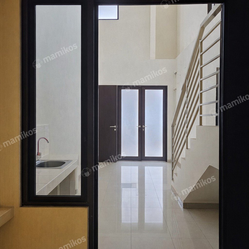 Rumah Sertifikat SHM 3 Kamar Tidur 2 Kamar Mandi Jakarta Garden City Jakarta Timur - Photo 4