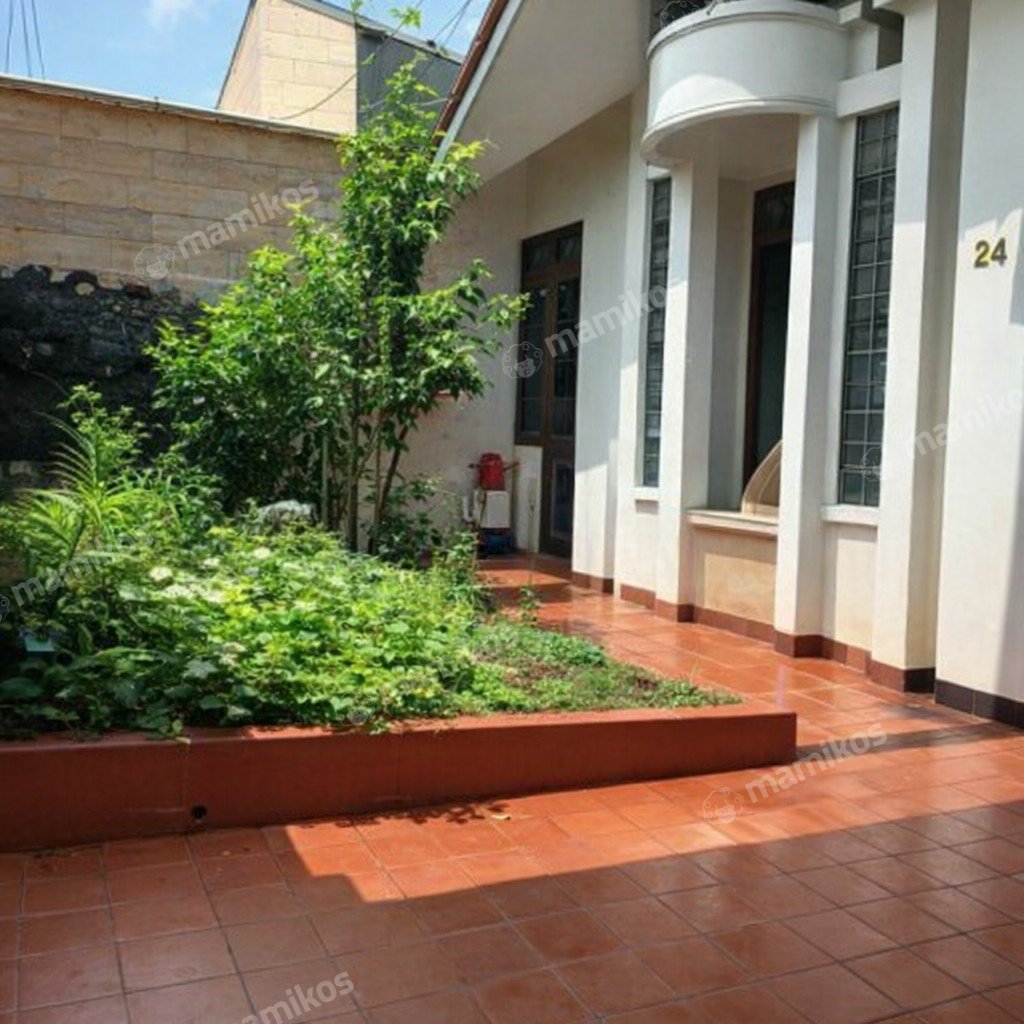 Rumah Sertifikat SHM 3 Kamar Tidur 2 Kamar Mandi Citra Garden Jakarta Barat - Photo 3