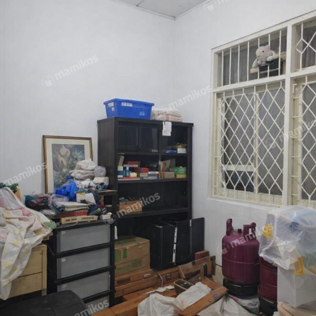Rumah Sertifikat SHM 3 Kamar Tidur 2 Kamar Mandi Citra Garden Jakarta Barat - Photo 3