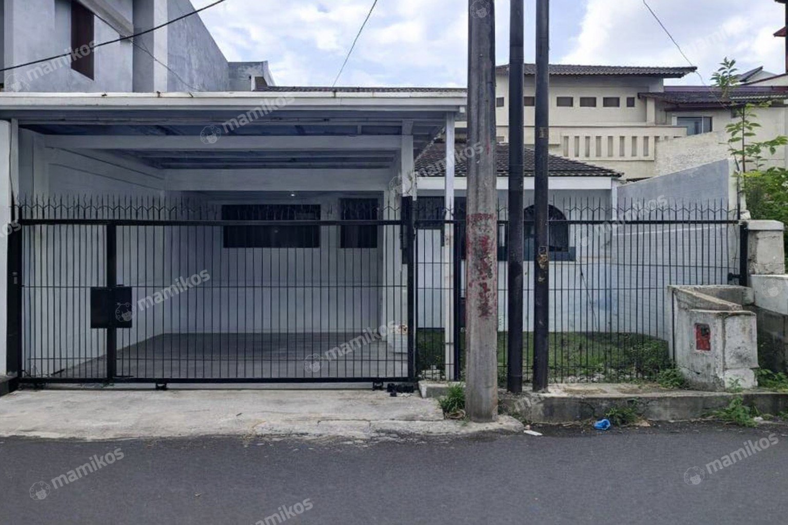 Rumah Sertifikat SHM 5 Kamar Tidur 3 Kamar Mandi Lebak Bulus Jakarta Selatan