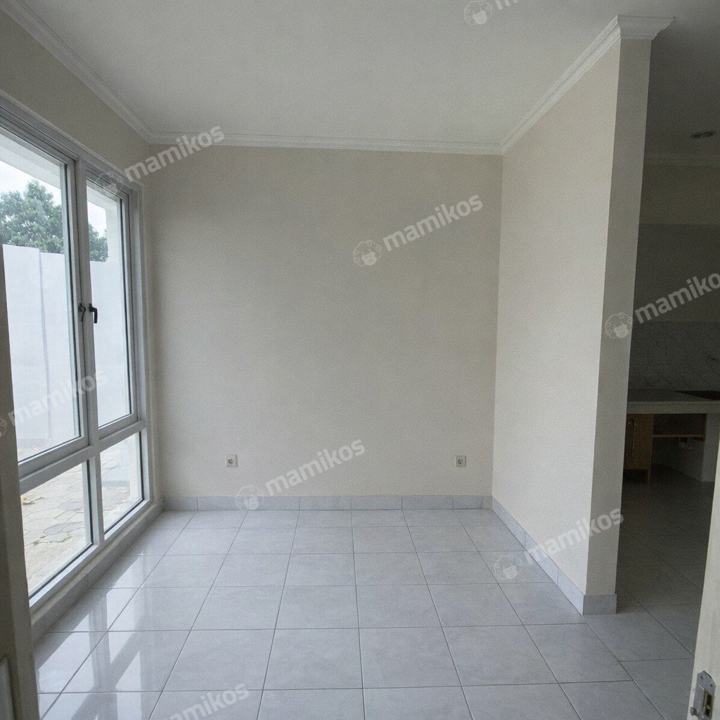 Rumah Sertifikat SHM 4 Kamar Tidur 4 Kamar Mandi Kota Wisata Jakarta Timur - Photo 2