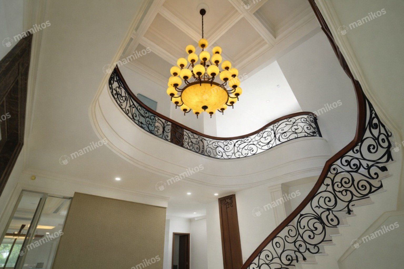 Rumah Sertifikat SHM 10 Kamar Tidur 7 Kamar Mandi Intercon Jakarta Barat - Photo 4