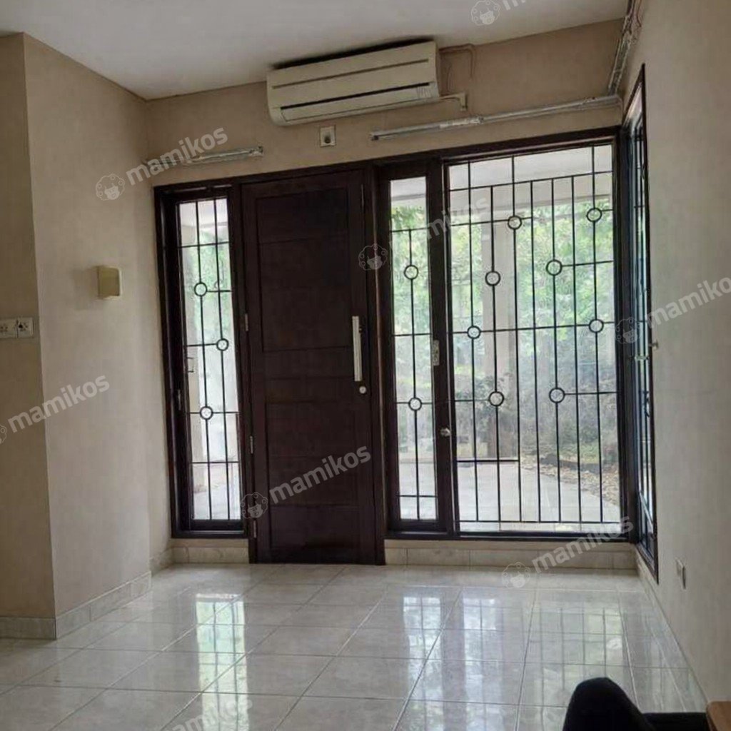 Rumah Sertifikat SHM 3 Kamar Tidur 3 Kamar Mandi Citra Grand Jakarta Timur - Photo 3