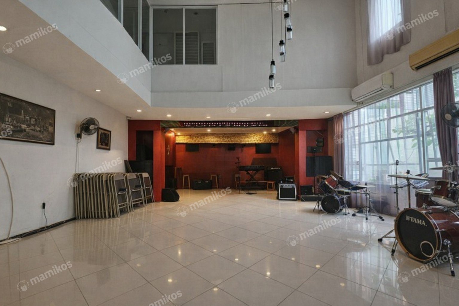 Rumah Sertifikat SHM 6 Kamar Tidur 8 Kamar Mandi Kembangan Jakarta Barat