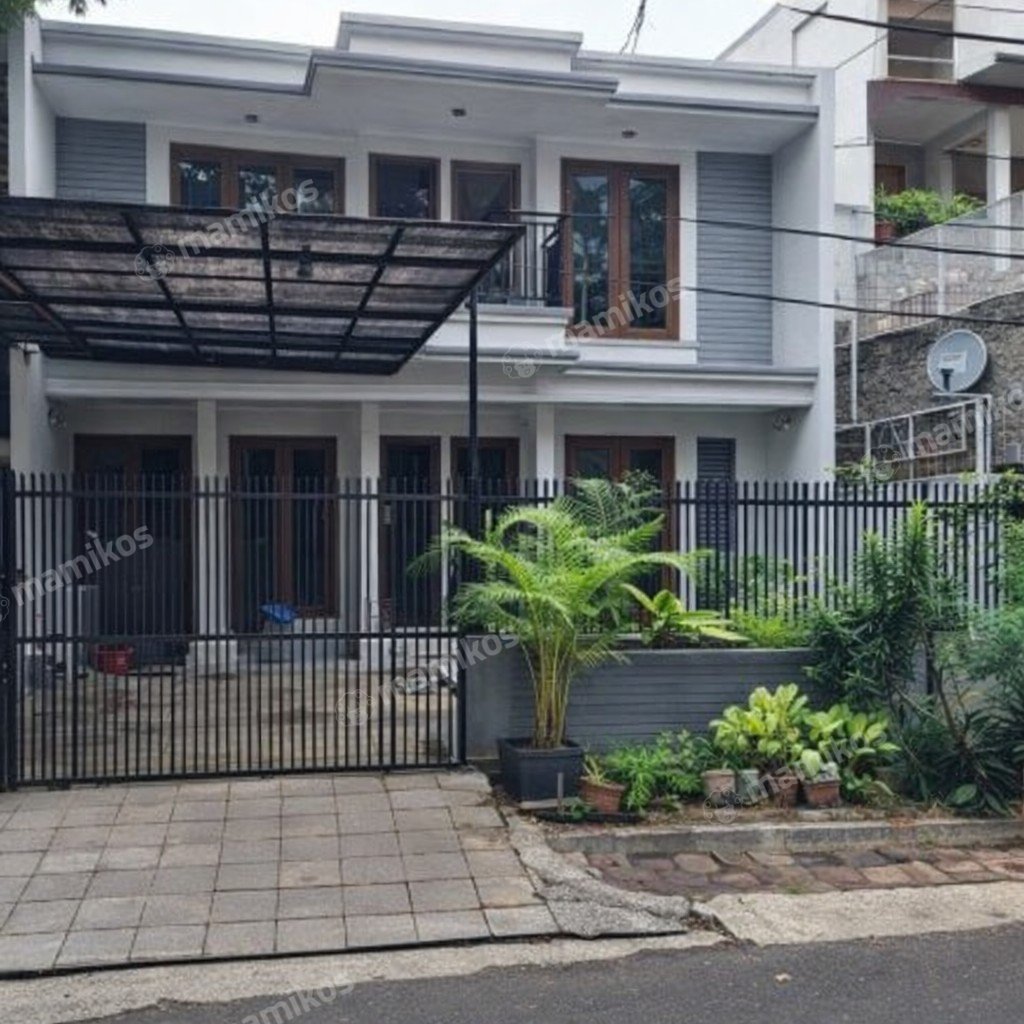 Rumah Sertifikat SHM 4 Kamar Tidur 4 Kamar Mandi Pondok Indah Jakarta Selatan