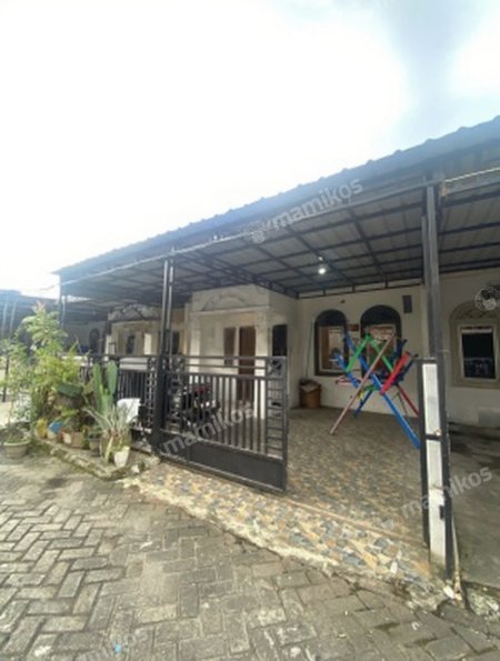 Rumah Sertifikat SHM 2 Kamar Tidur 1 Kamar Mandi Medan Johor Medan - Photo 2