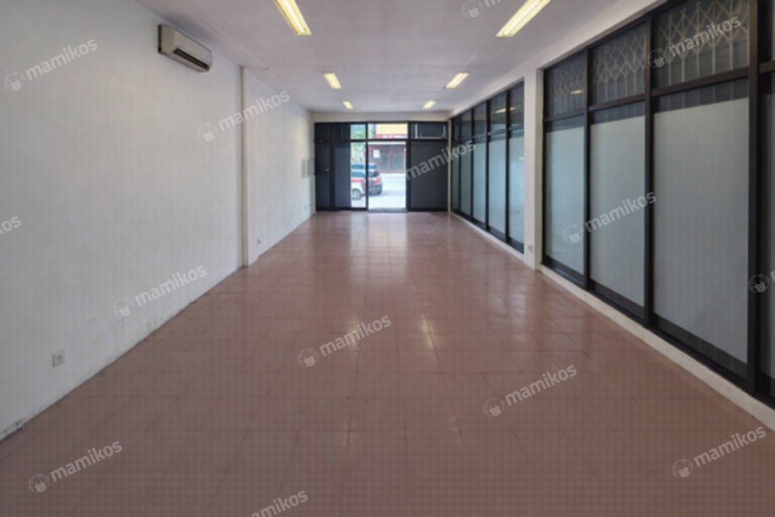 Rumah Sertifikat HGB 4 Kamar Mandi 4 Lantai Kebon Jeruk Jakarta Barat - Photo 4