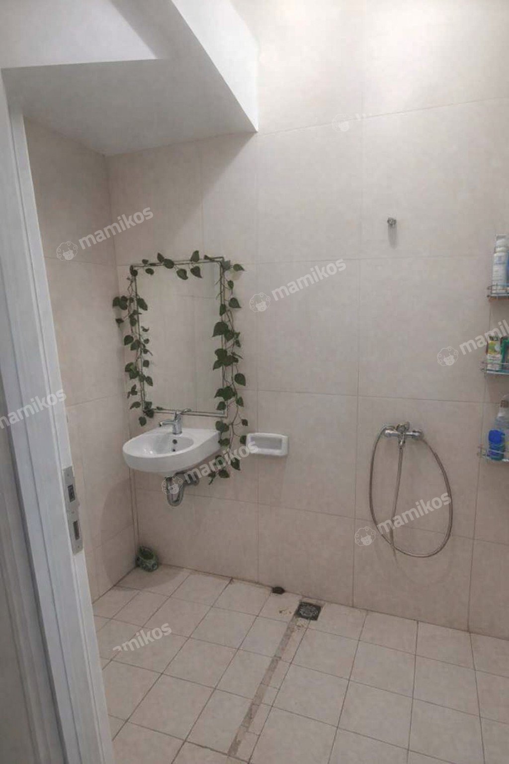 Rumah Sertifikat SHM 3 Kamar Tidur 2 Kamar Mandi Jakarta Garden City Jakarta Timur - Photo 2