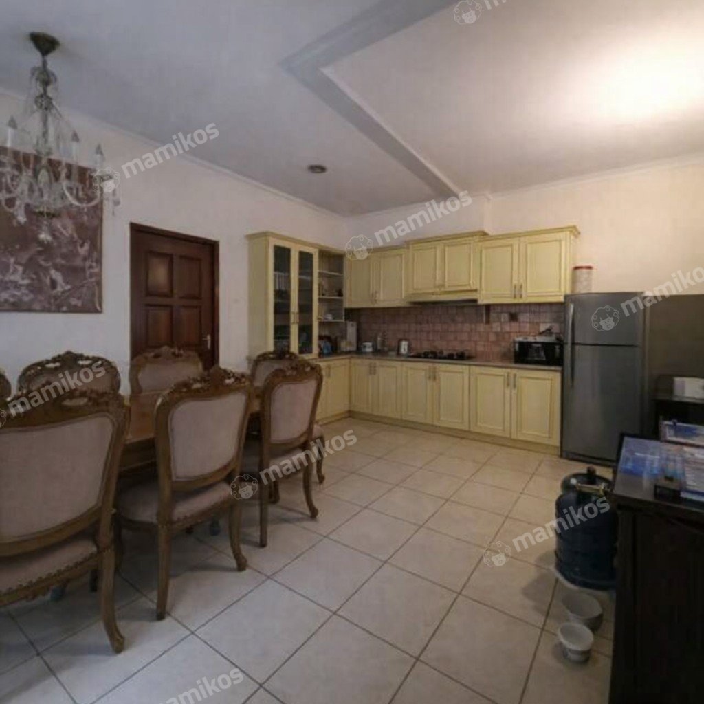 Rumah Sertifikat SHM 3 Kamar Tidur 3 Kamar Mandi Pondok Indah Jakarta Selatan - Photo 5