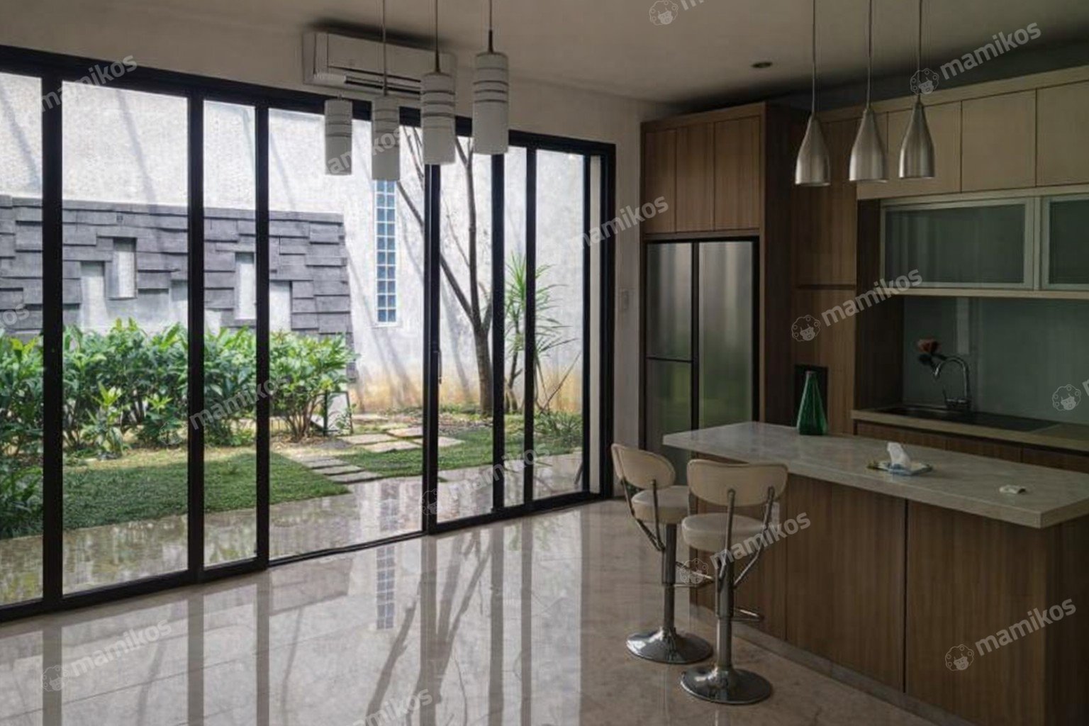 Rumah Sertifikat SHM 5 Kamar Tidur 3 Kamar Mandi Cipinang Jakarta Timur