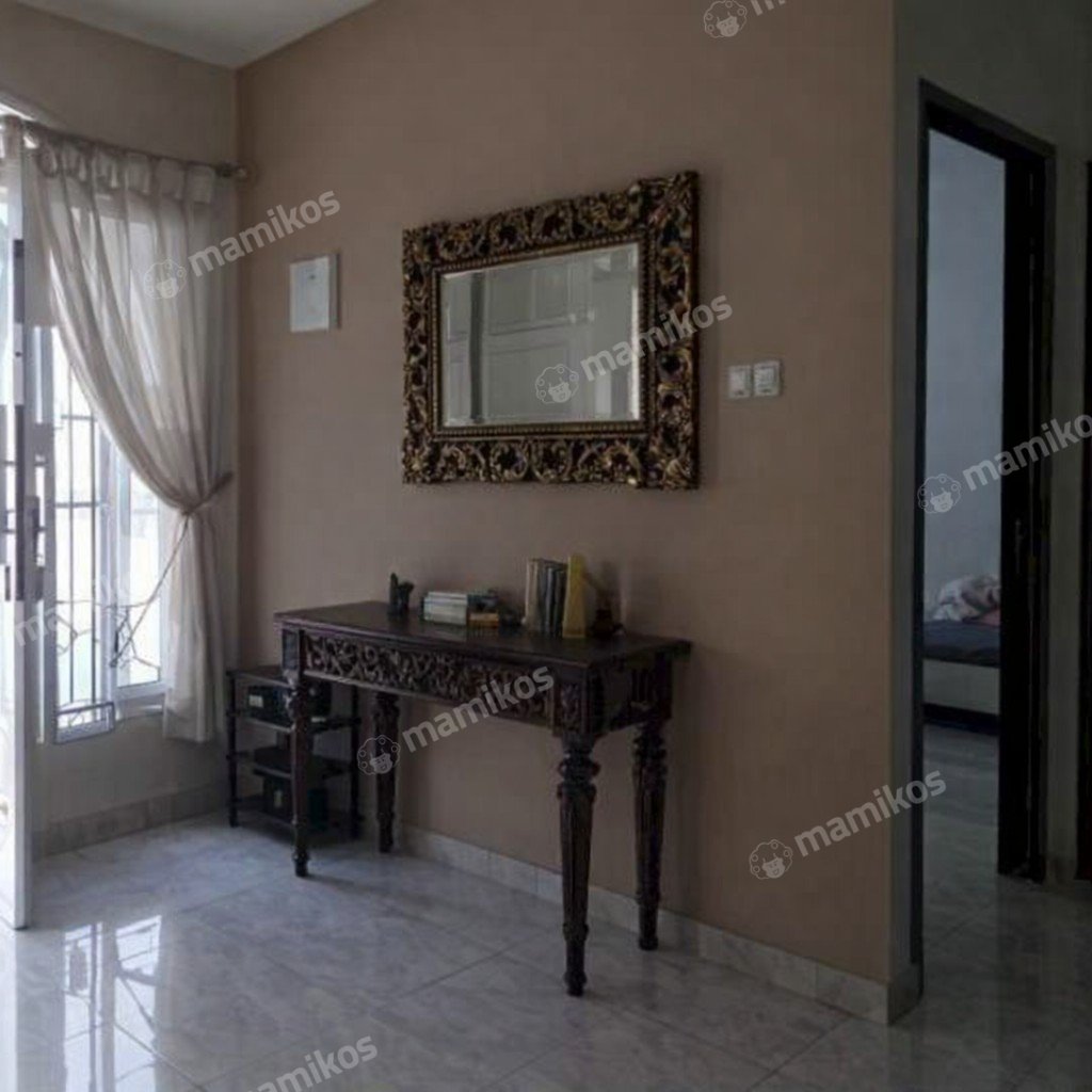 Rumah Sertifikat SHM 4 Kamar Tidur 3 Kamar Mandi Raffles Hills Jakarta Timur - Photo 2