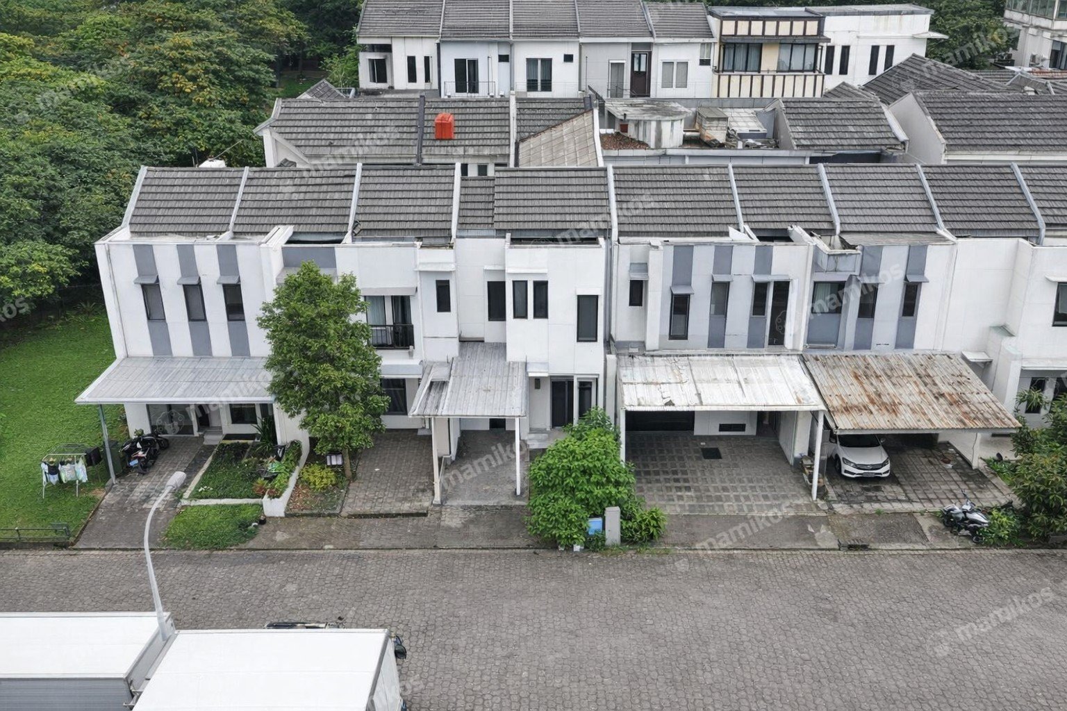 Rumah Sertifikat SHM 3 Kamar Tidur 2 Kamar Mandi Daan Mogot Jakarta Barat - Photo 2