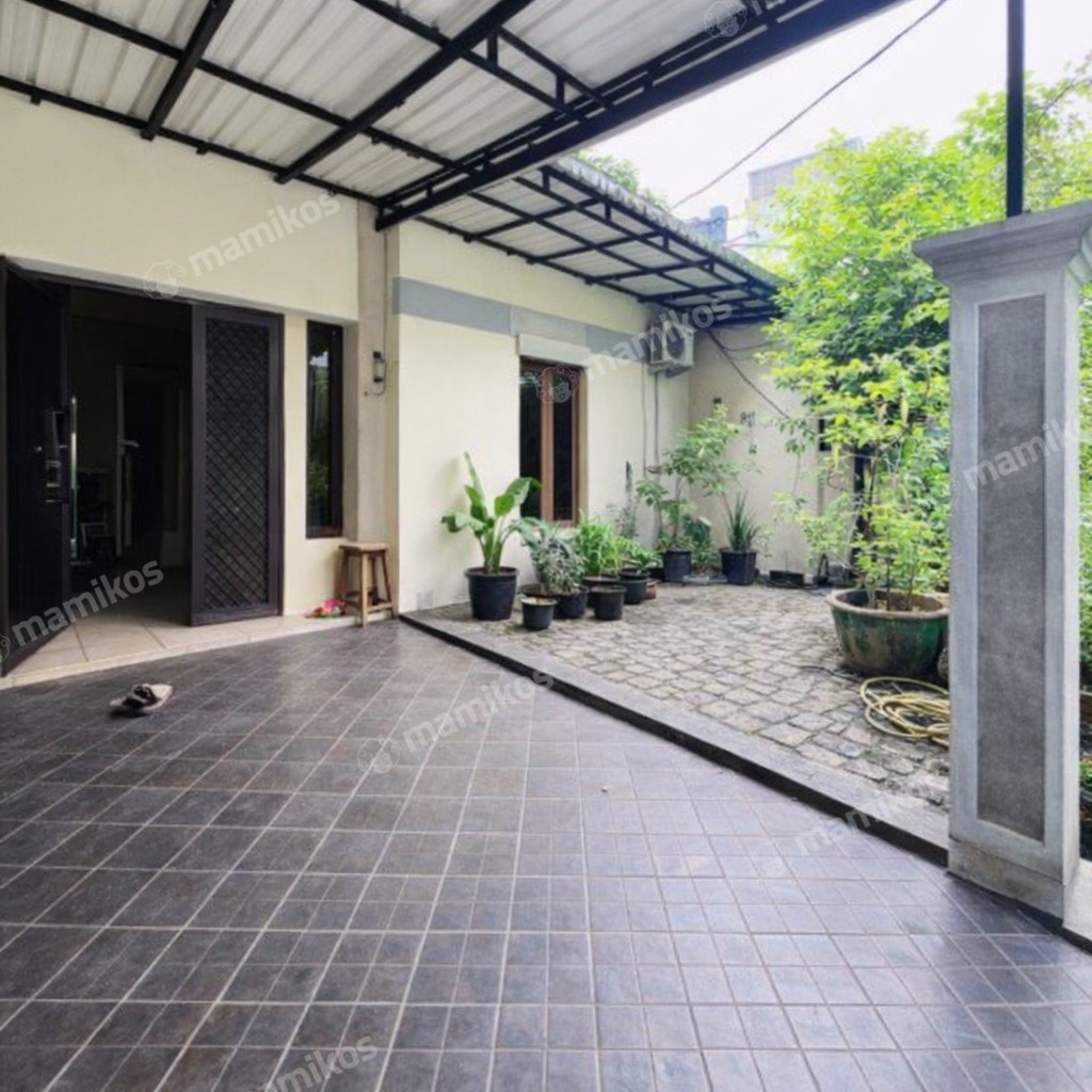 Rumah Sertifikat SHM 3 Kamar Tidur 3 Kamar Mandi Joglo Jakarta Barat - Photo 3