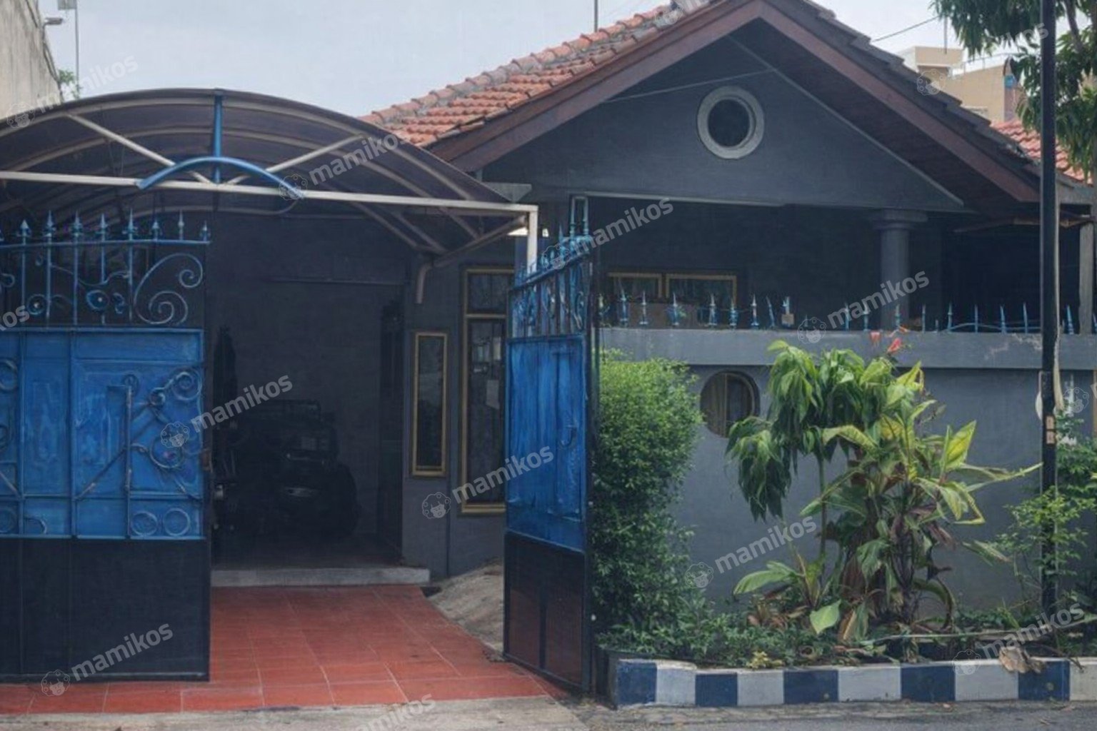 Rumah Sertifikat HGB 6 Kamar Tidur 4 Kamar Mandi Tanjung Duren Jakarta Barat