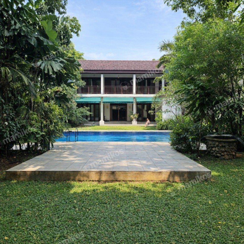 Rumah Sertifikat SHM 6 Kamar Tidur 5 Kamar Mandi Kemang Jakarta Selatan - Photo 5