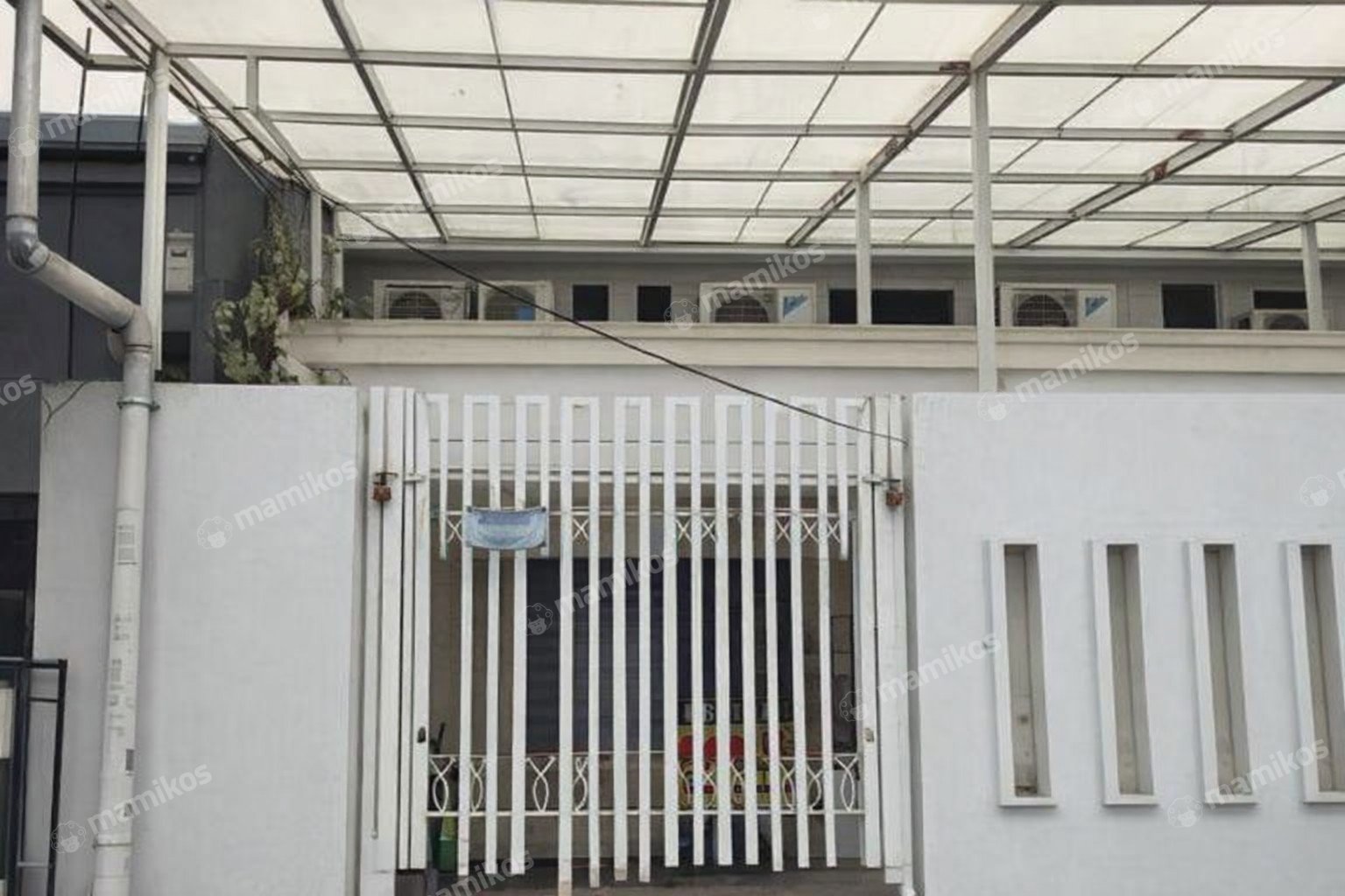 Rumah Sertifikat SHM 1 Kamar Tidur 1 Kamar Mandi Tanjung Duren Jakarta Barat