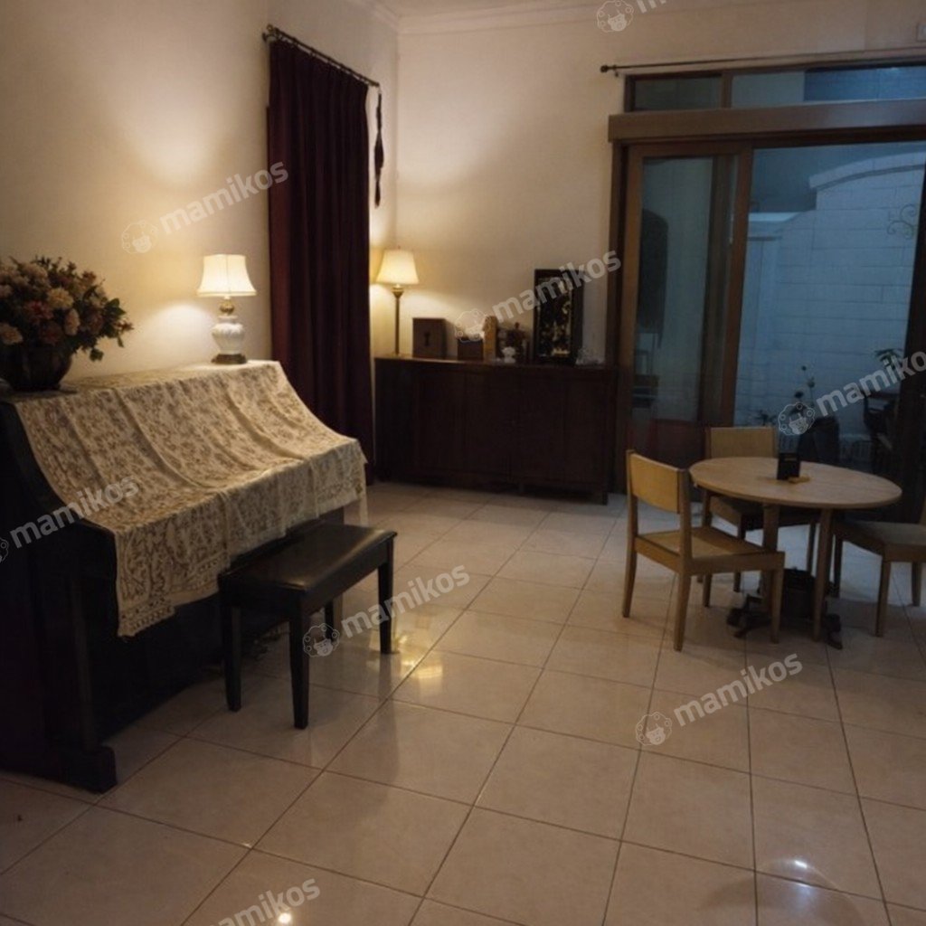 Rumah Sertifikat SHM 6 Kamar Tidur 6 Kamar Mandi Pulo Gadung Jakarta Timur - Photo 4