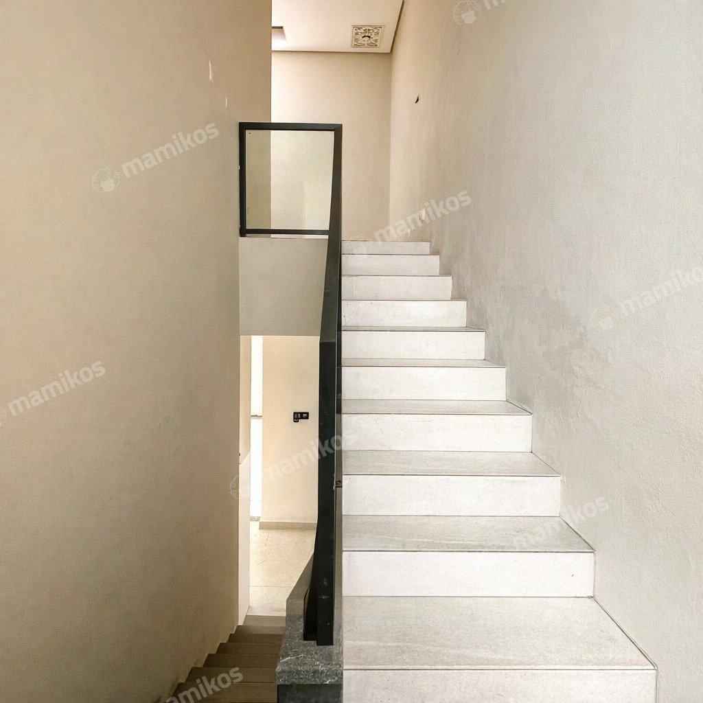 Rumah Sertifikat SHM 5 Kamar Tidur 4 Kamar Mandi Kemang Jakarta Selatan - Photo 5